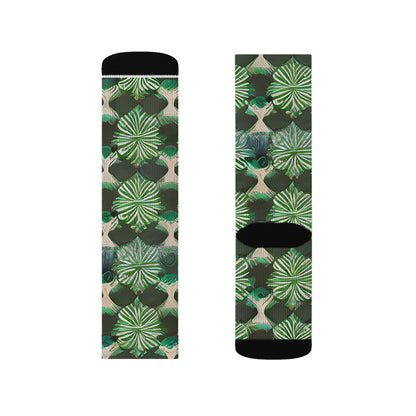 Palm Leaf Socks: Stylish and Distinctive Footwear